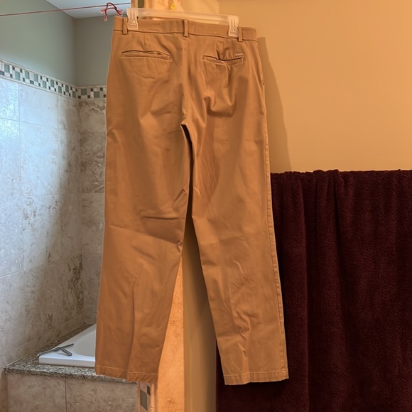 Izod Pants Mens Izod Khaki Pants 3x32 Poshmark